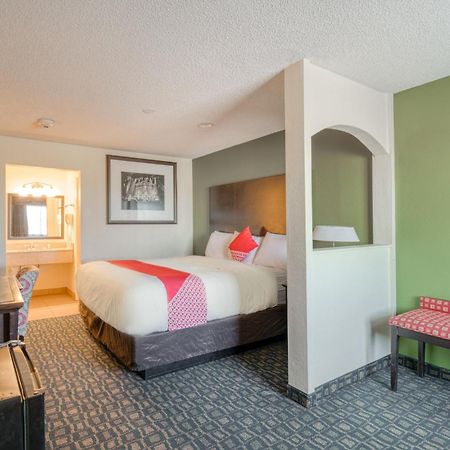 Oyo Hotel Rosenberg Tx I-69 Dış mekan fotoğraf