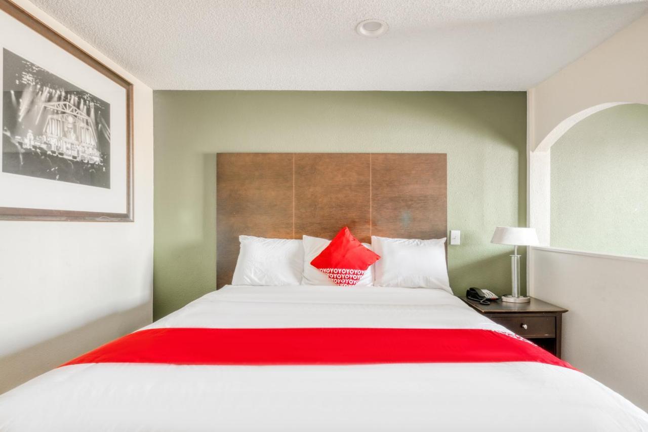 Oyo Hotel Rosenberg Tx I-69 Dış mekan fotoğraf