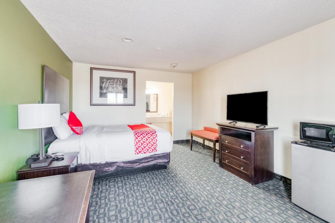 Oyo Hotel Rosenberg Tx I-69 Dış mekan fotoğraf