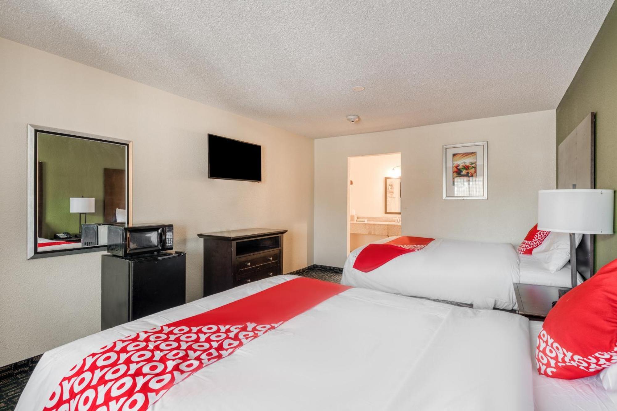 Oyo Hotel Rosenberg Tx I-69 Dış mekan fotoğraf