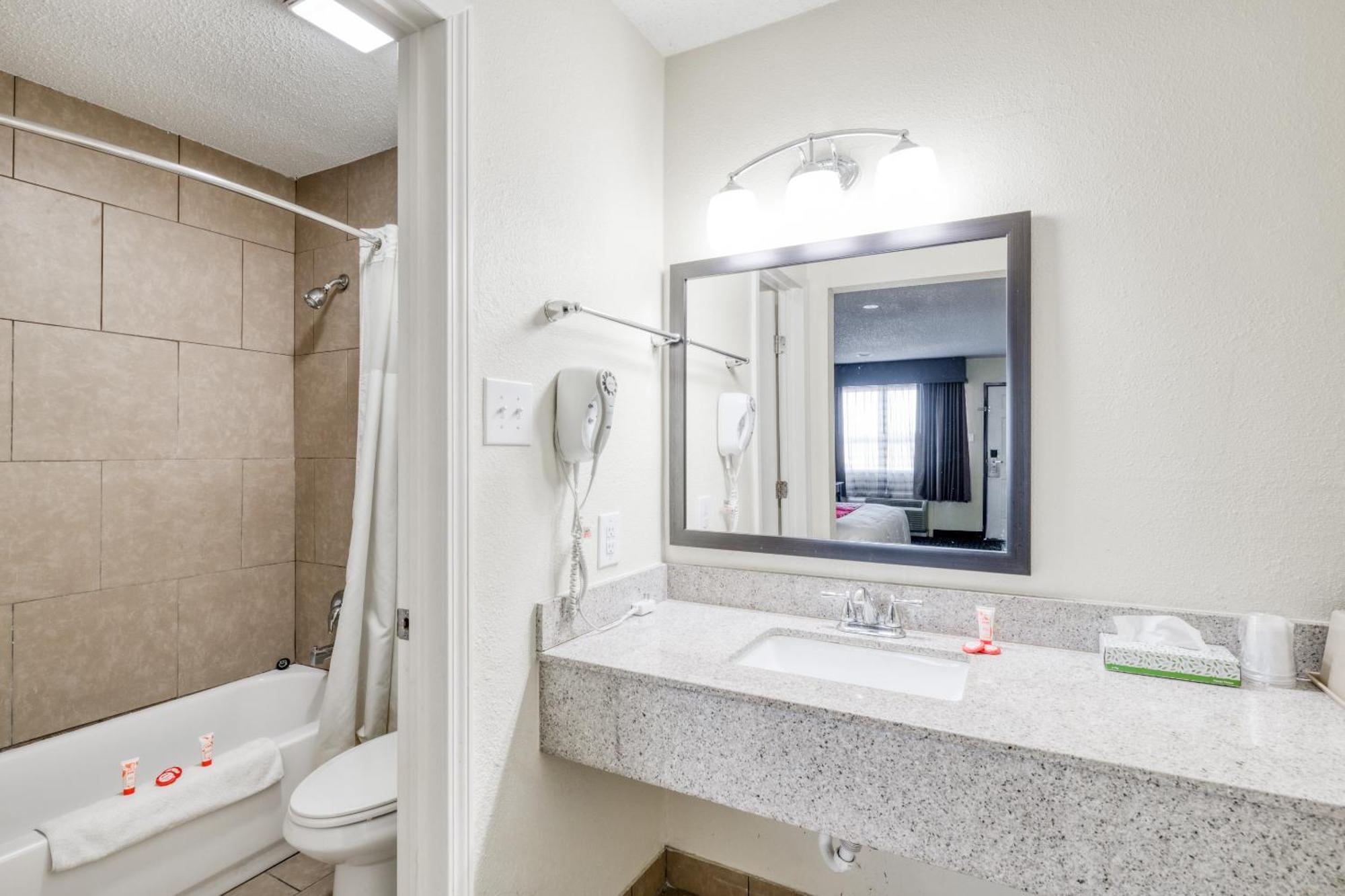 Oyo Hotel Rosenberg Tx I-69 Dış mekan fotoğraf